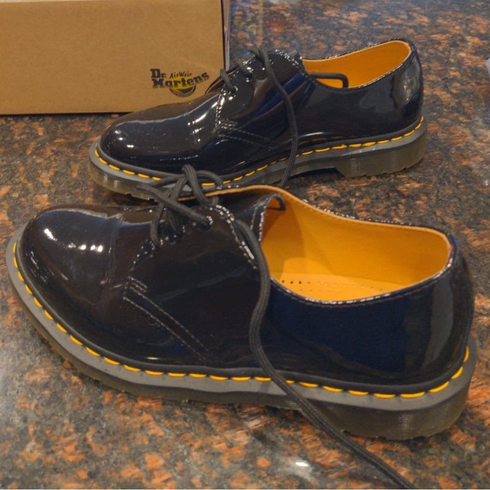 Dr. Martens, Women's Oxford Shoe
